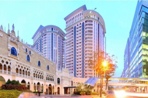 Lovely 2 Bedroom in Mckinley Hill Taguig, Brand new